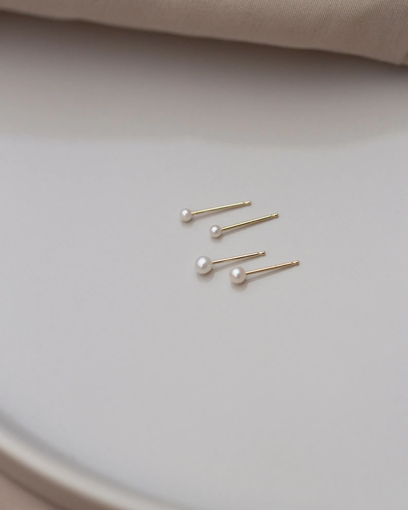 14k Mini Pearl Studs