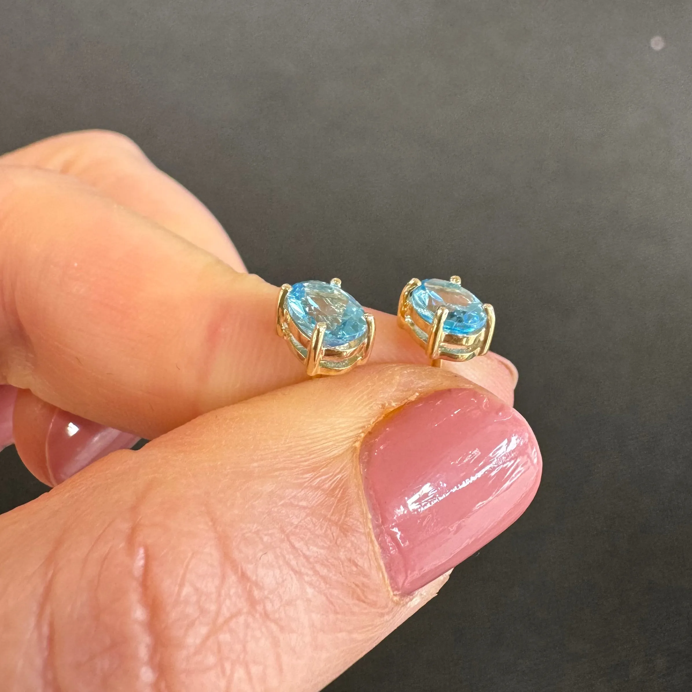 9ct Yellow Gold Oval Blue Topaz Stud Earrings