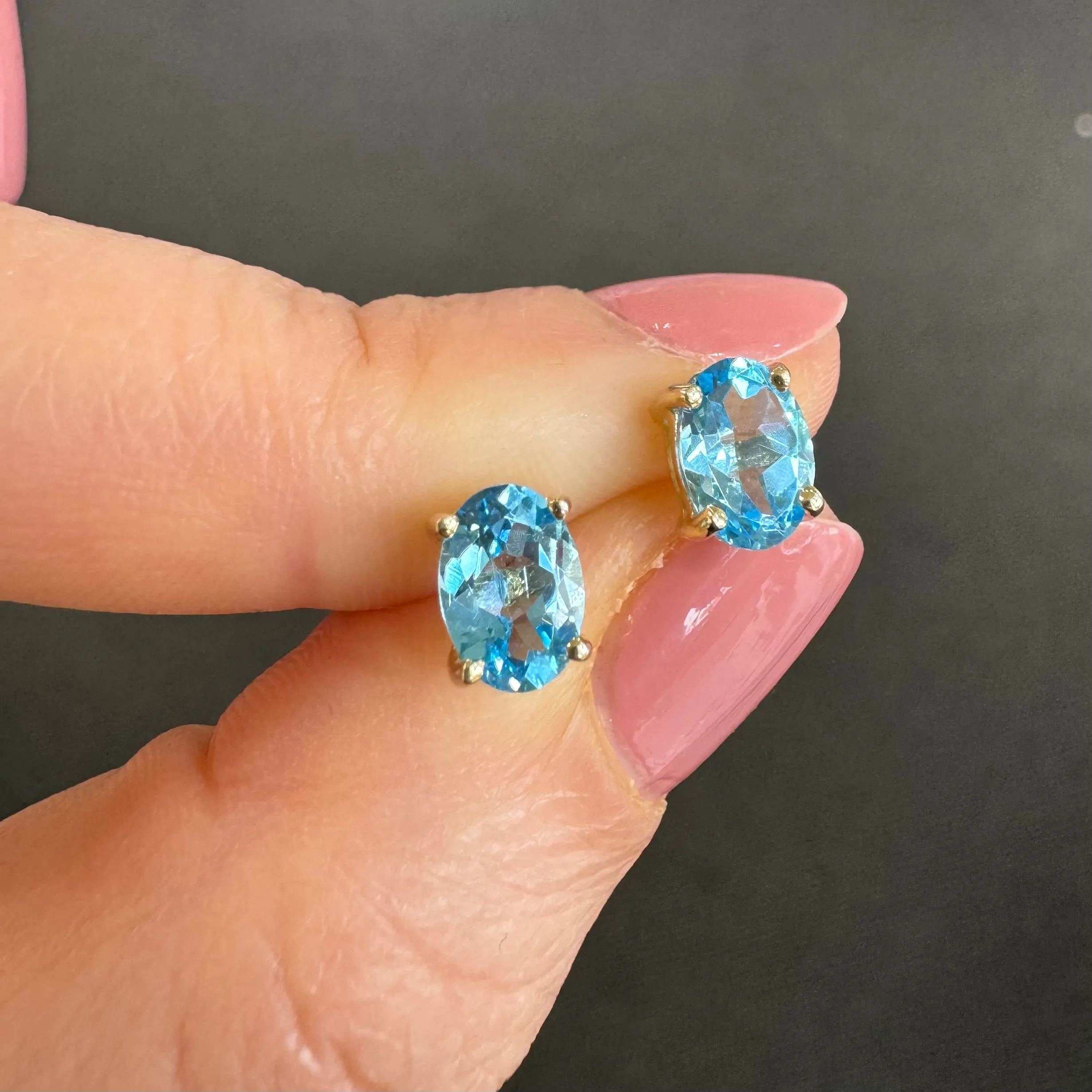 9ct Yellow Gold Oval Blue Topaz Stud Earrings