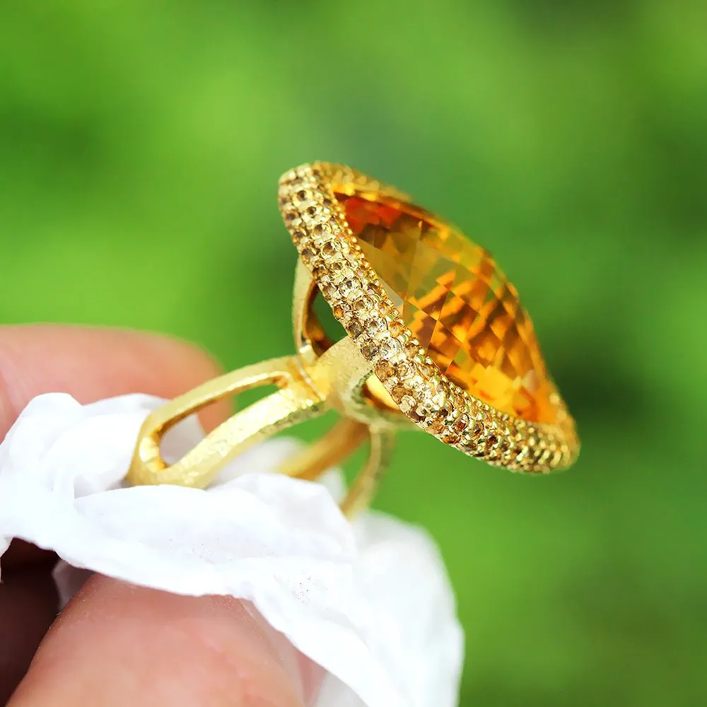 Alex Soldier Honey Citrine Textured Royal Ring 18K