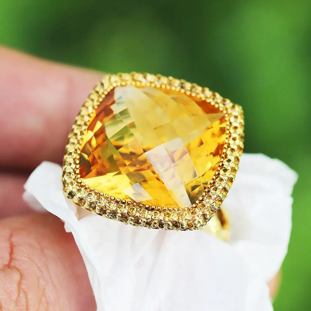 Alex Soldier Honey Citrine Textured Royal Ring 18K