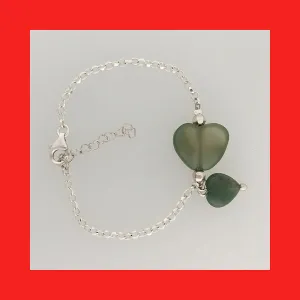 Bracelets; Heart shaped Jade