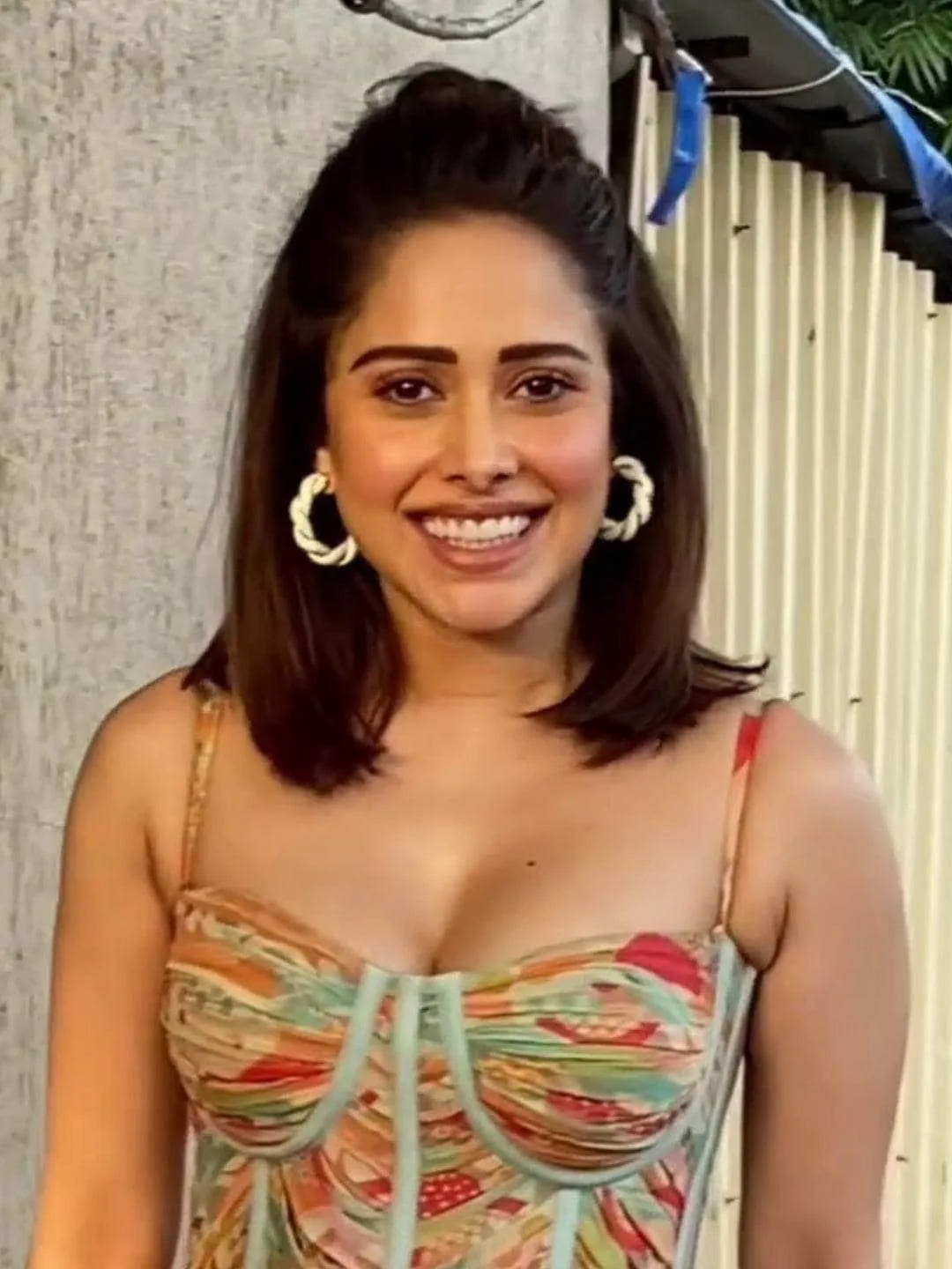 Nushrratt Bharuccha In Twisted Round Hoop Earrings