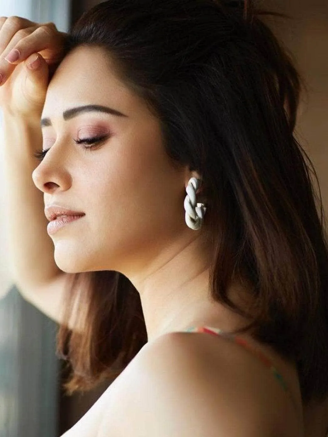 Nushrratt Bharuccha In Twisted Round Hoop Earrings