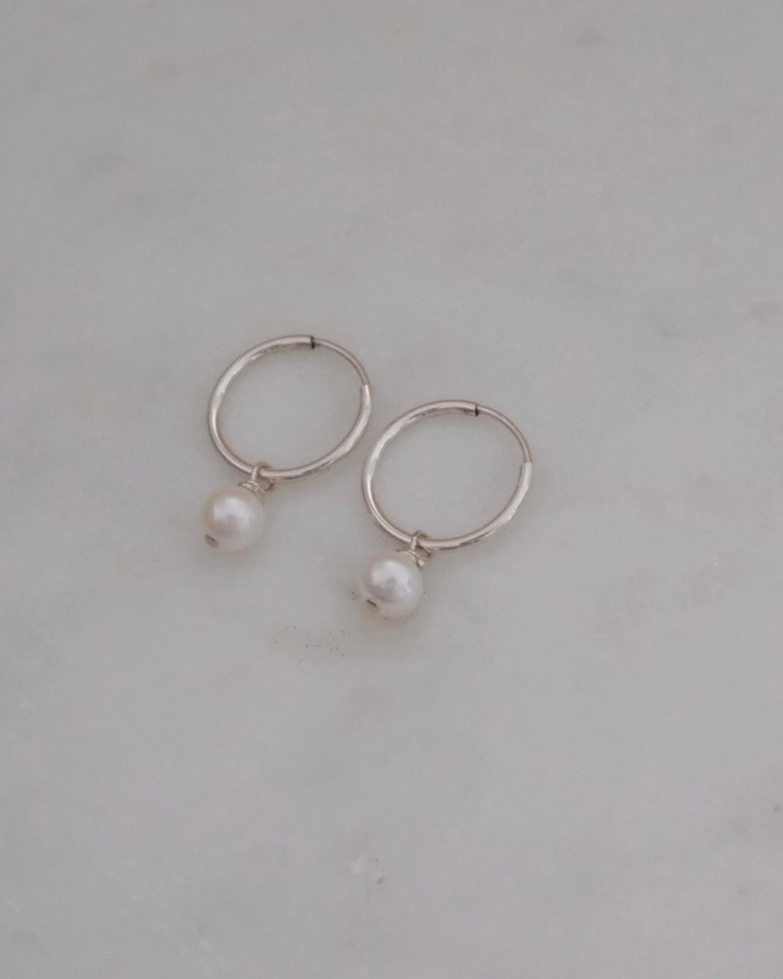 Pearl Infinity hoops (Silver)