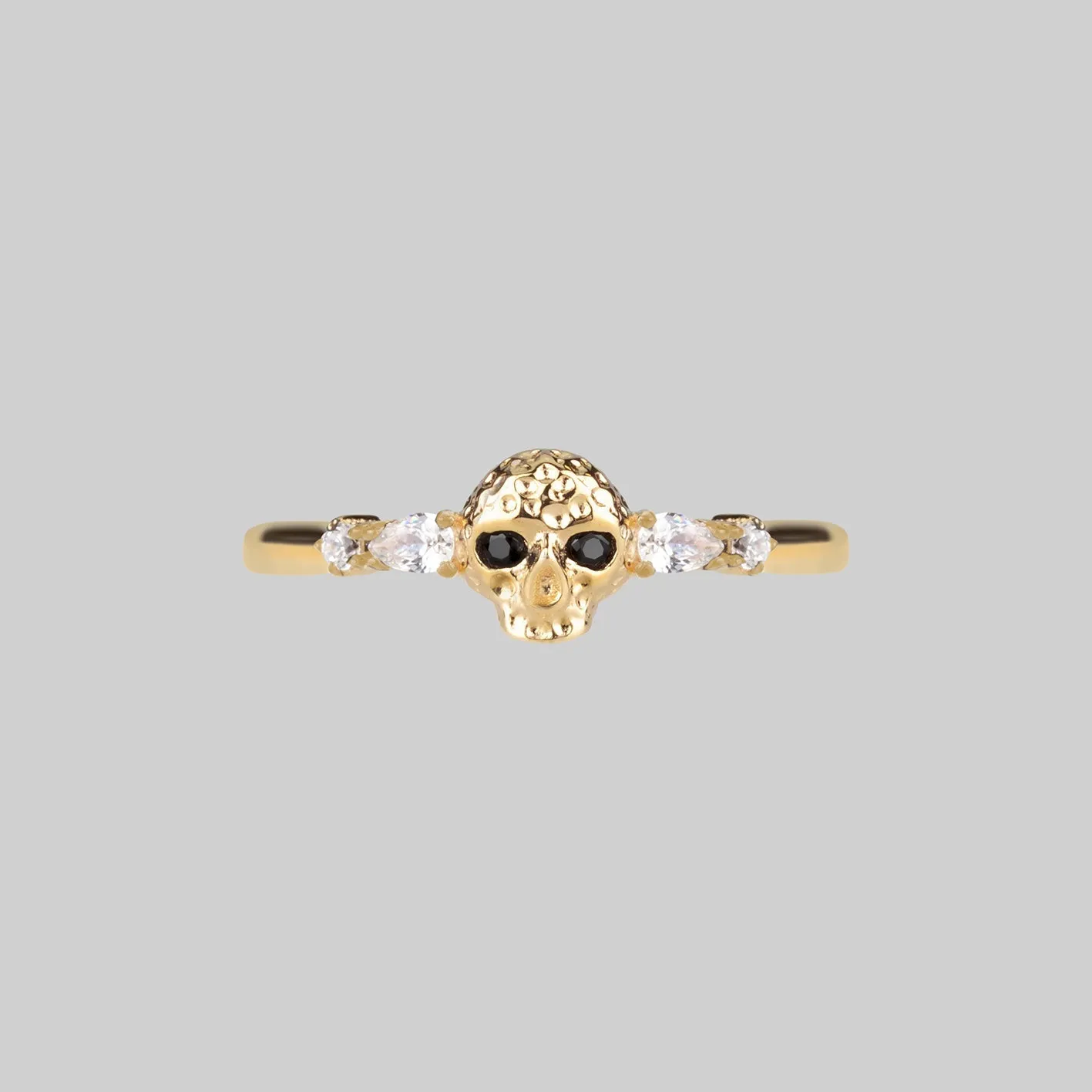 REMINISCENCE. Skull Head Onyx Gold Ring