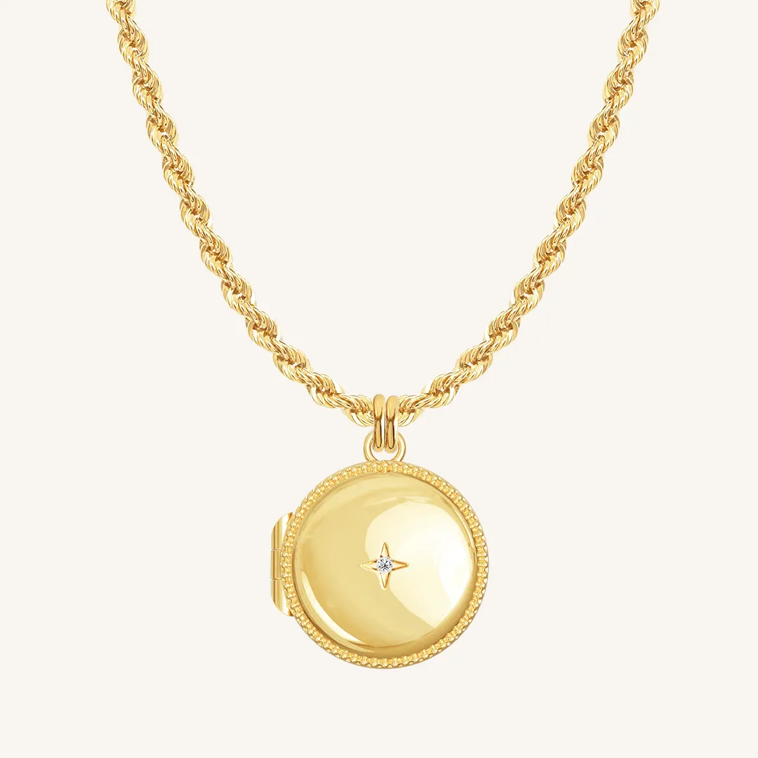 Round Photo Locket Necklace