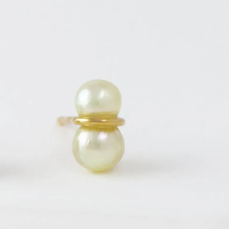 Small twin pearl earrings