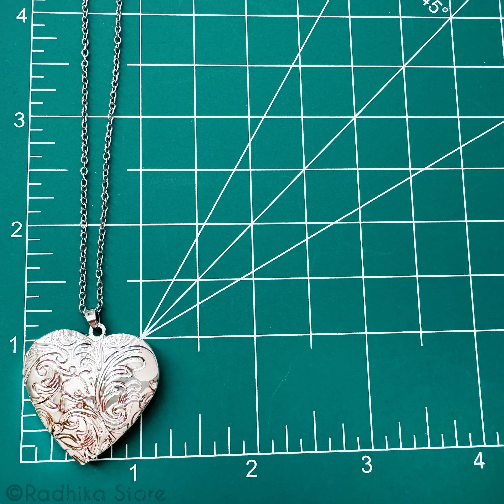 Sweet Heart Locket- Silvery- Necklace/ Pendant