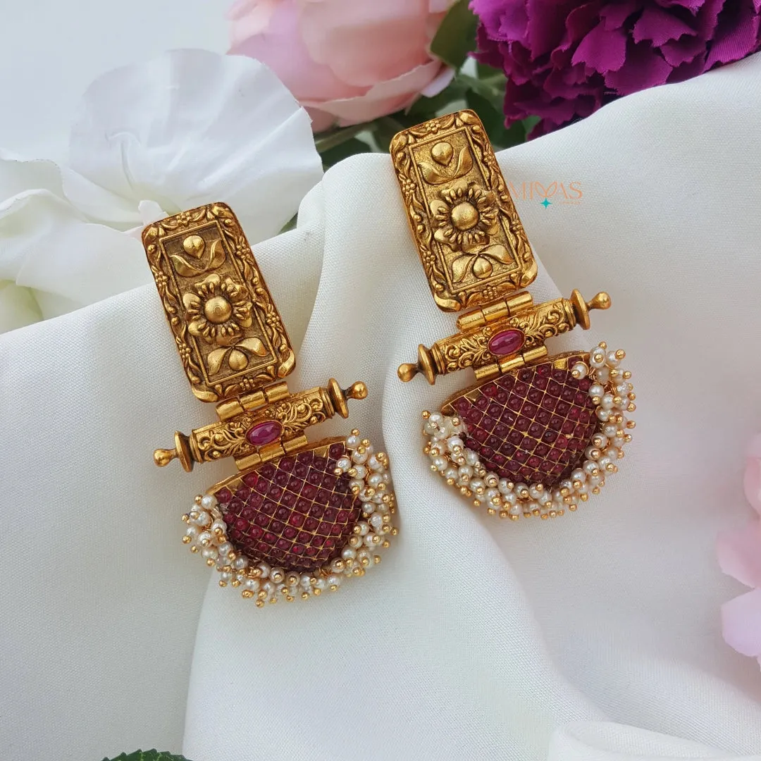 Unique Kemp stone Earring - Ruby