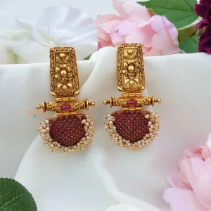 Unique Kemp stone Earring - Ruby