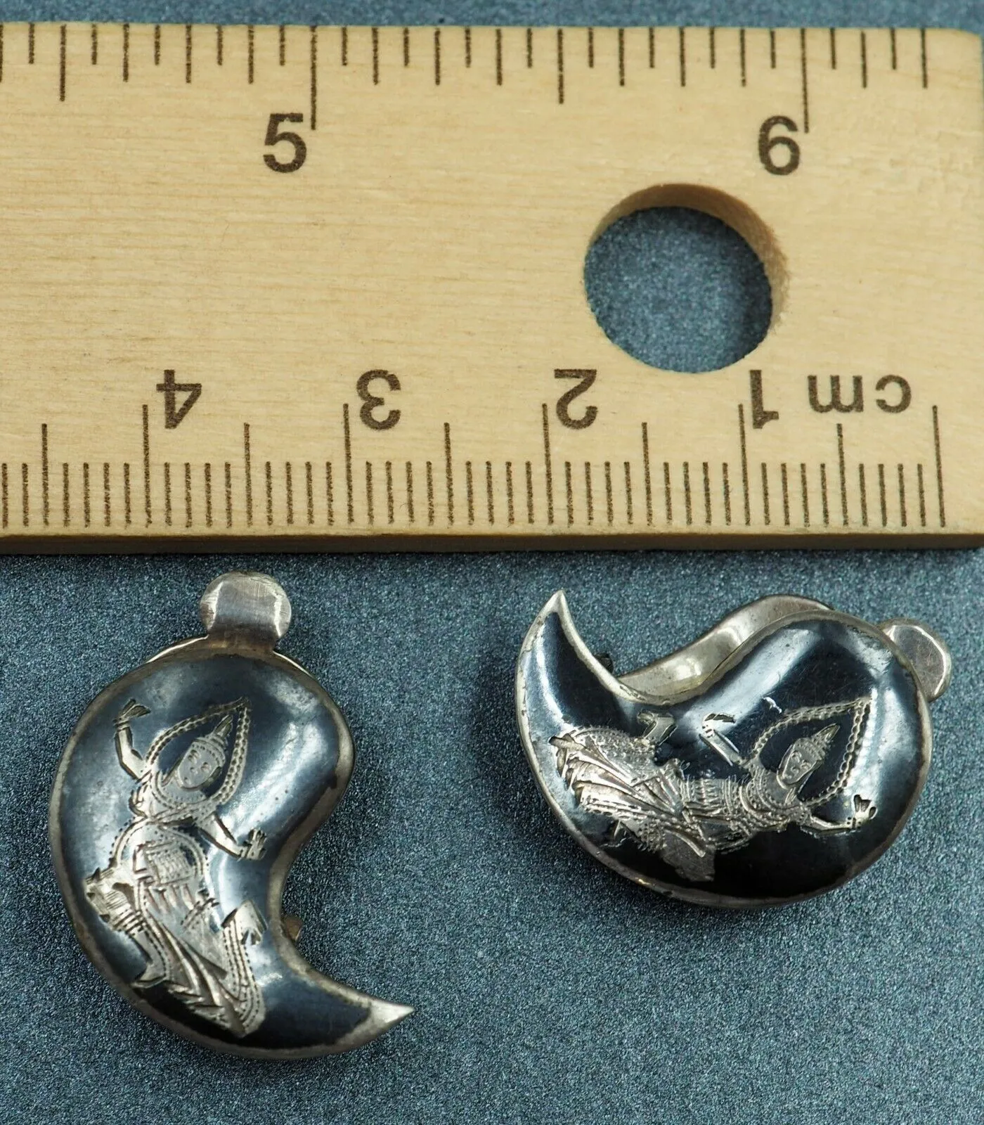 Vintage Siam Sterling Silver Earrings Clip On Fastening Non-Pierced Ears