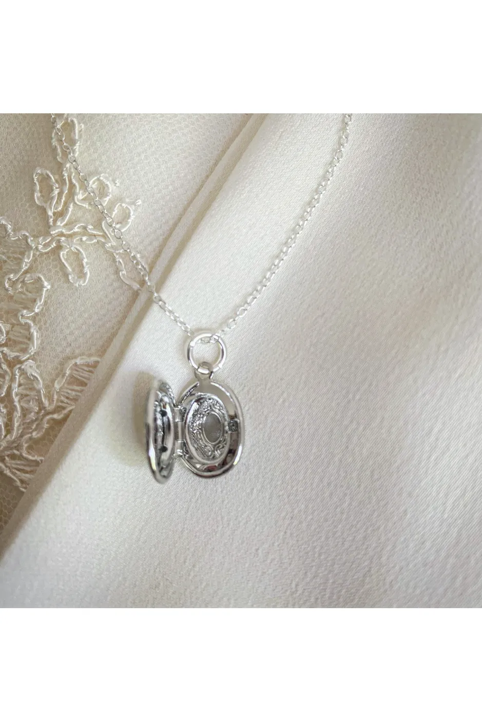 Wisteria London Tabitha Mini Silver Oval Locket